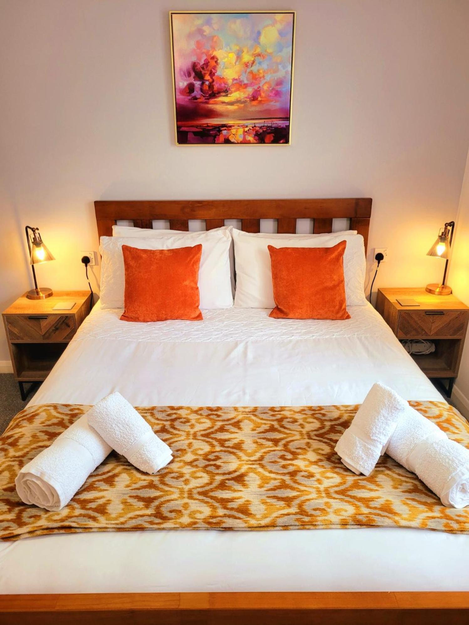 1 Merchants Gate - 2 Bedroom, City Apartment With Private Parking ヨーク エクステリア 写真
